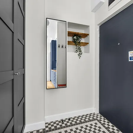 Wlochy - Parking, And Park View - By Rentujemy Апартаменты Варшава