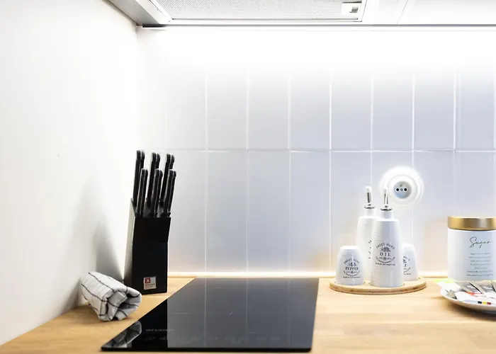 Wlochy - Parking, And Park View - By Rentujemy Апартаменты Варшава